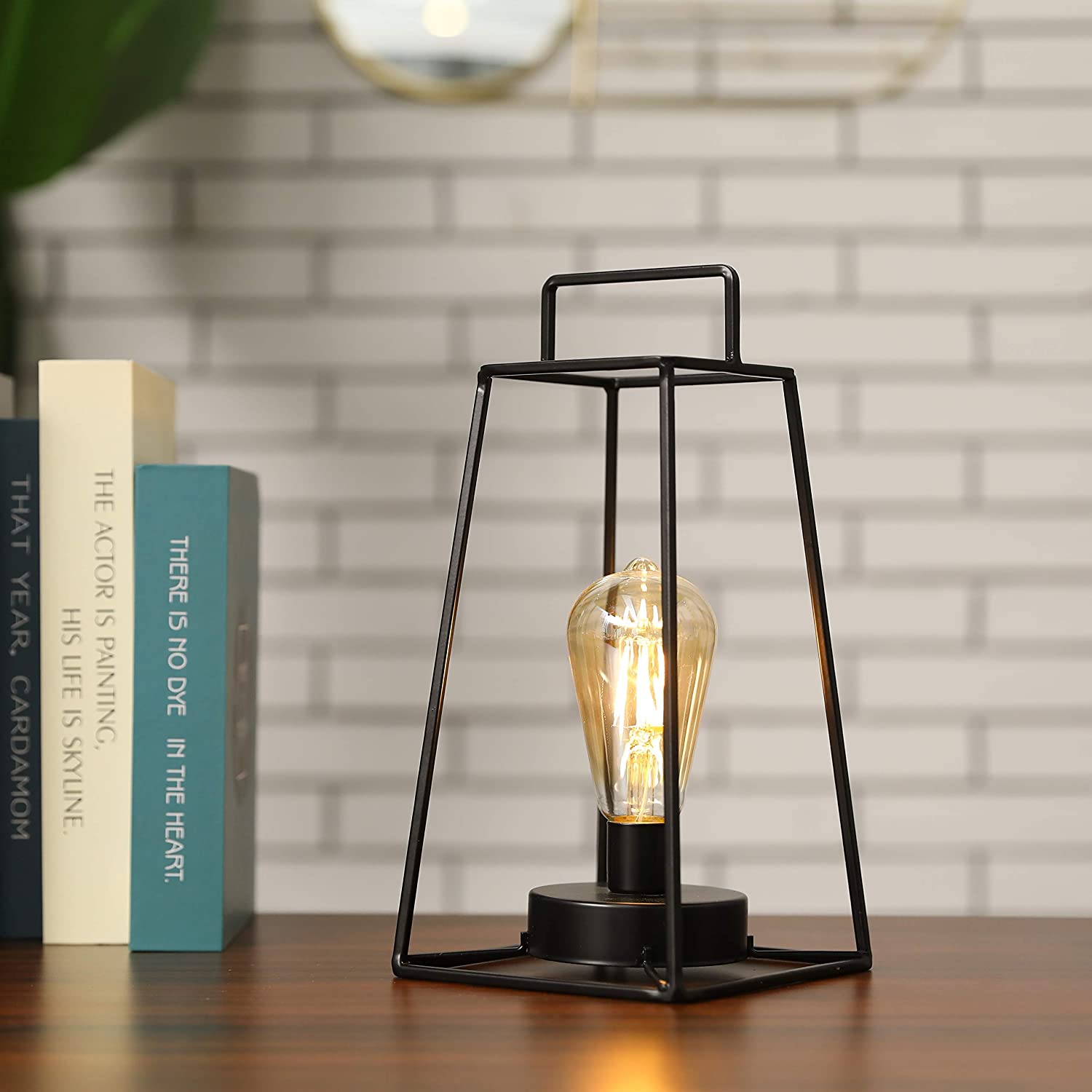 11.5''H Retro Style Geometric Table Lamp