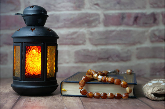 Mastering the Art of Ambiance: How Do You Hang Lanterns on a Porch with JHY DESIGN's Exquisite Range