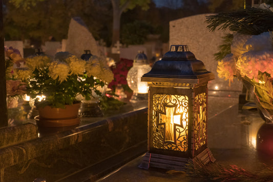 How to Pray for a Loved One Who is Grieving