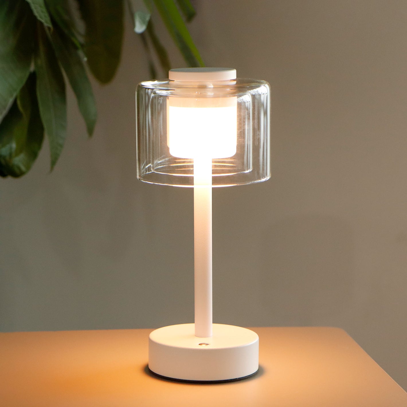 JHY DESIGN Industrial Rechargeable Table Lamp (White, Type-C)