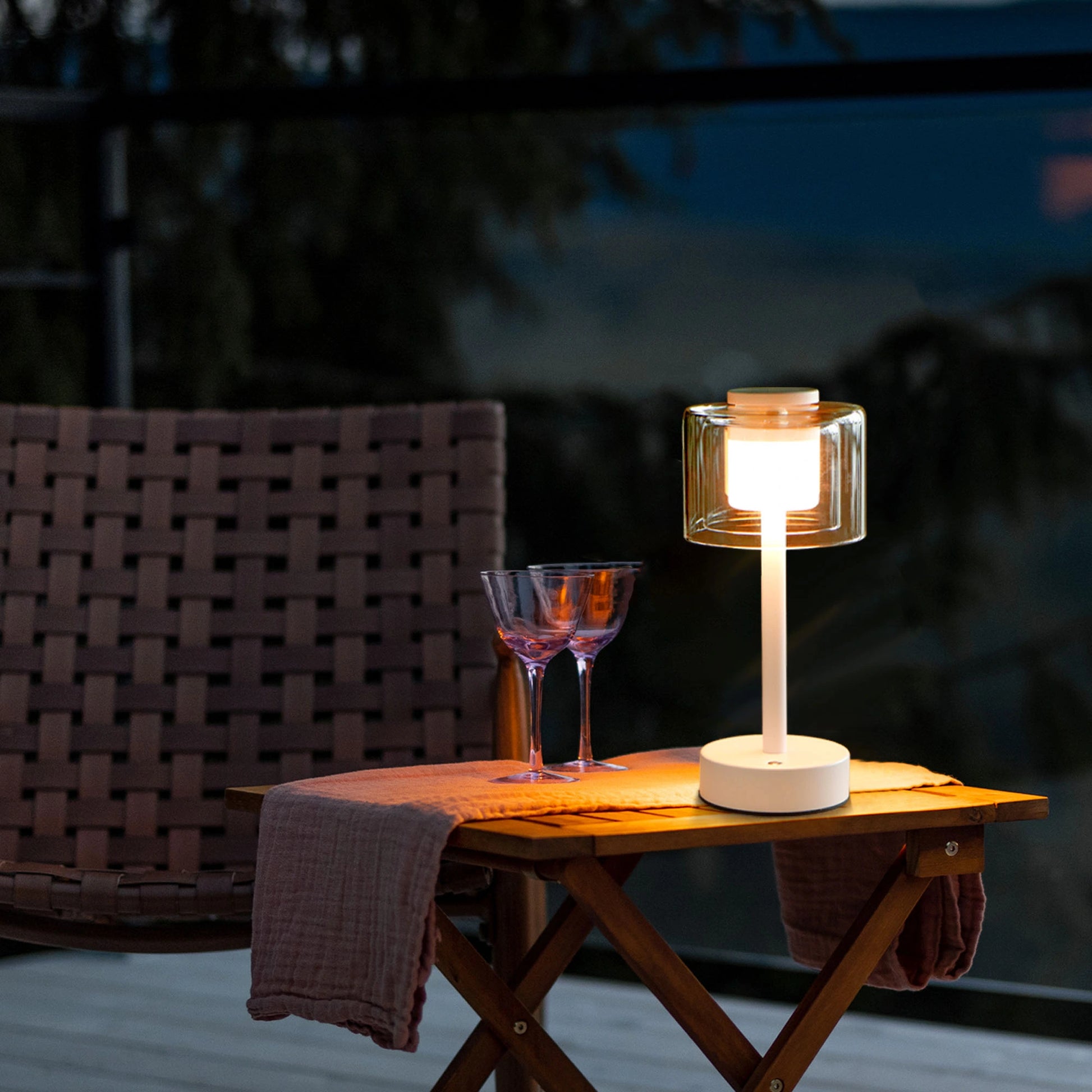 battery-operated lamps-12