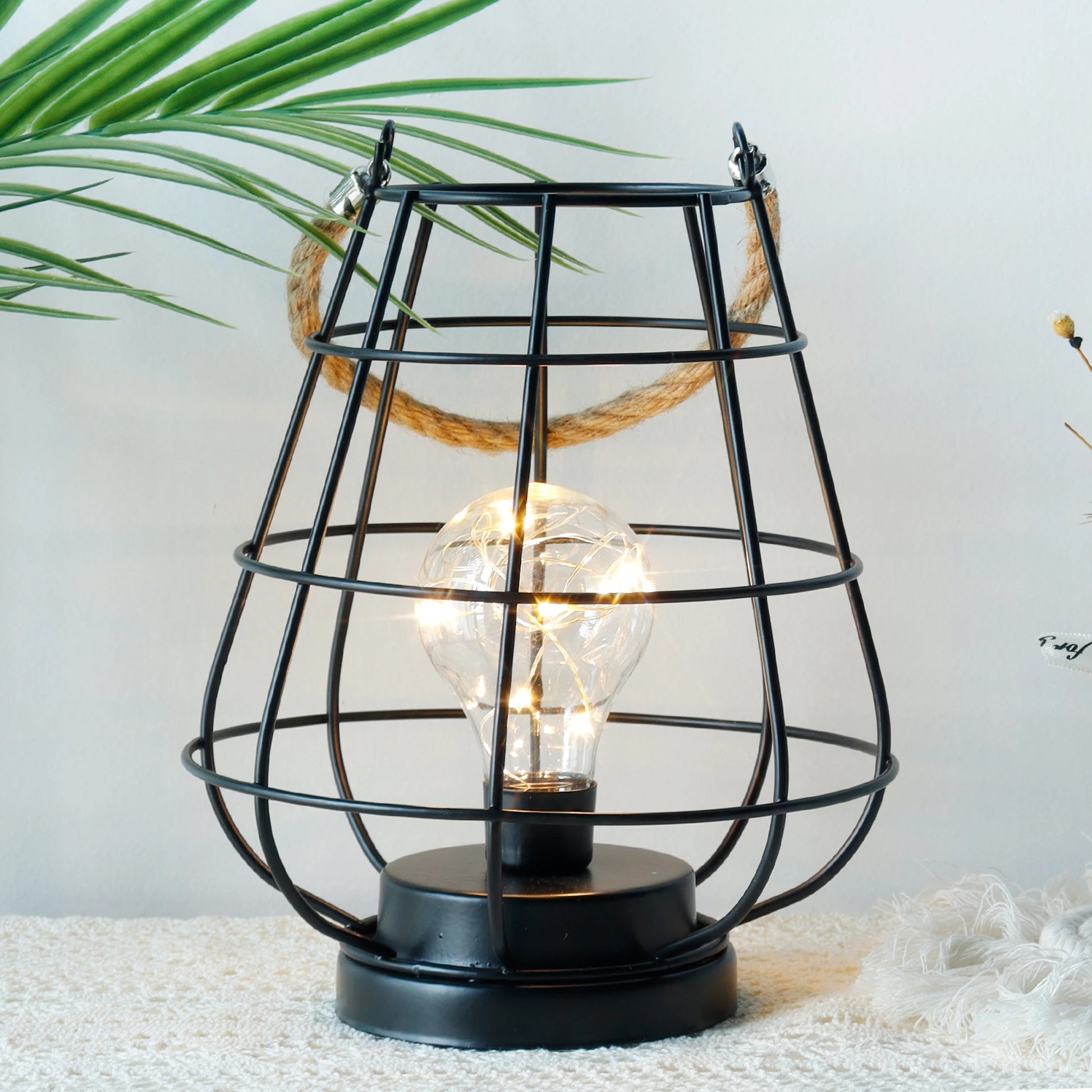 battery powered lamp
