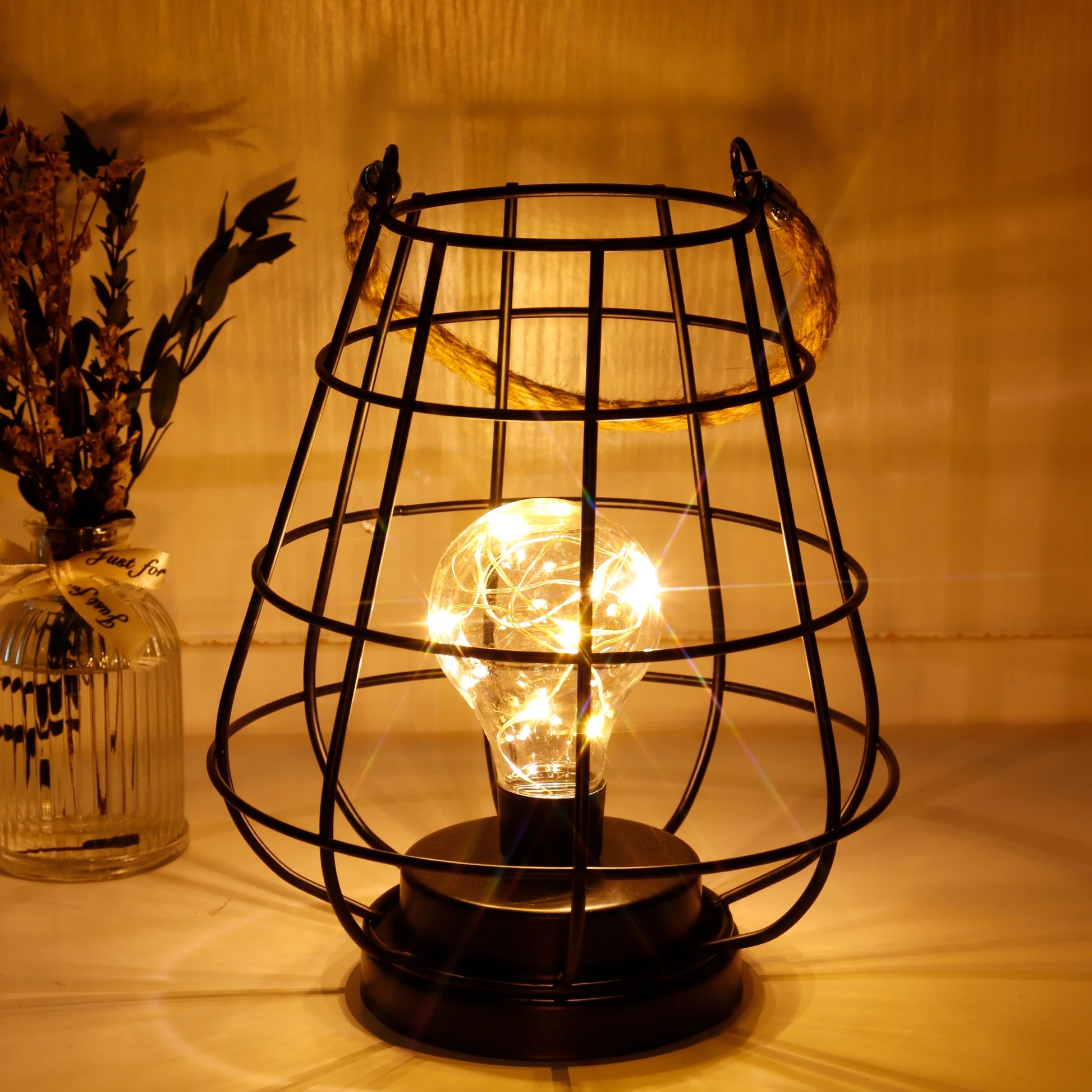 battery powered lamp