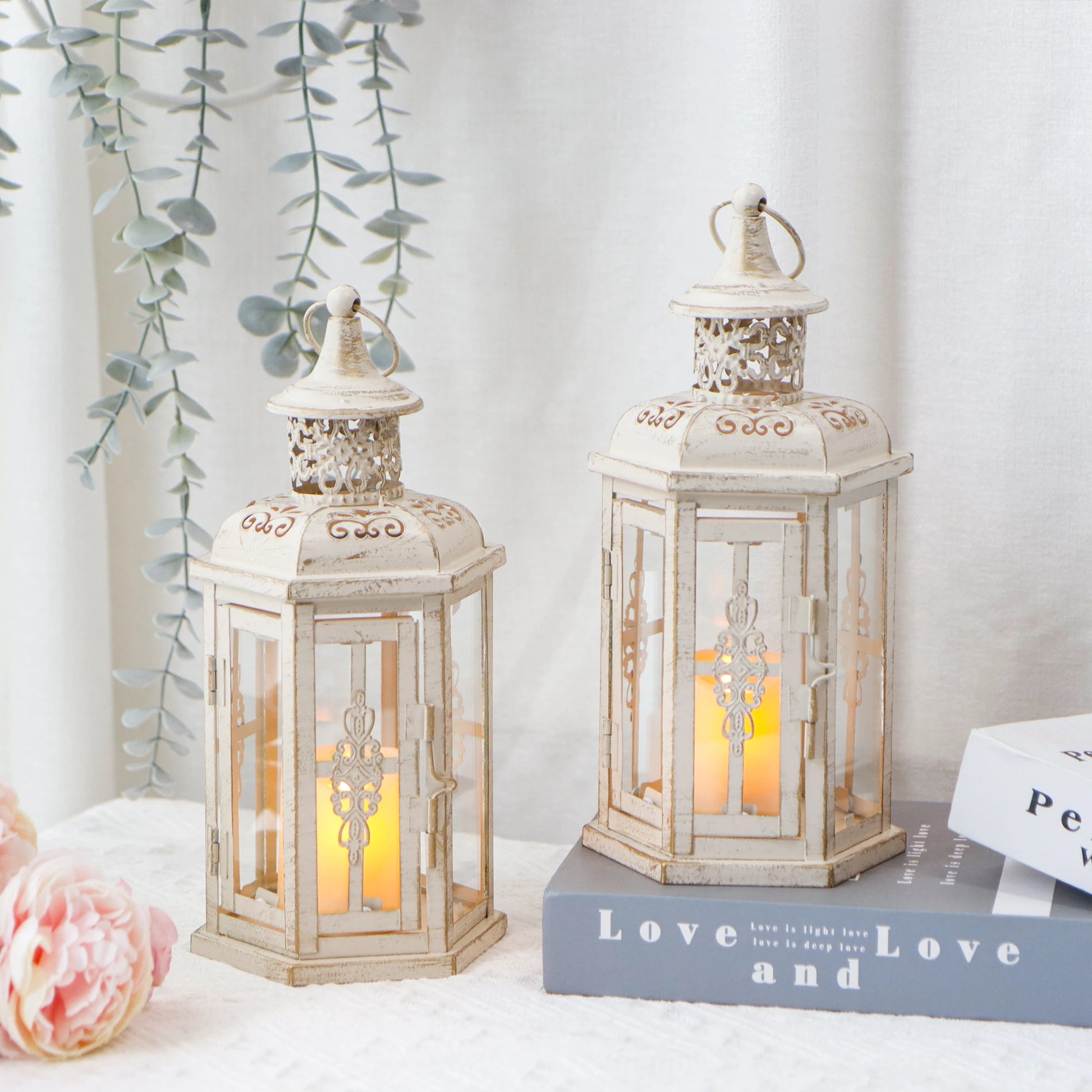 outdoor lantern table