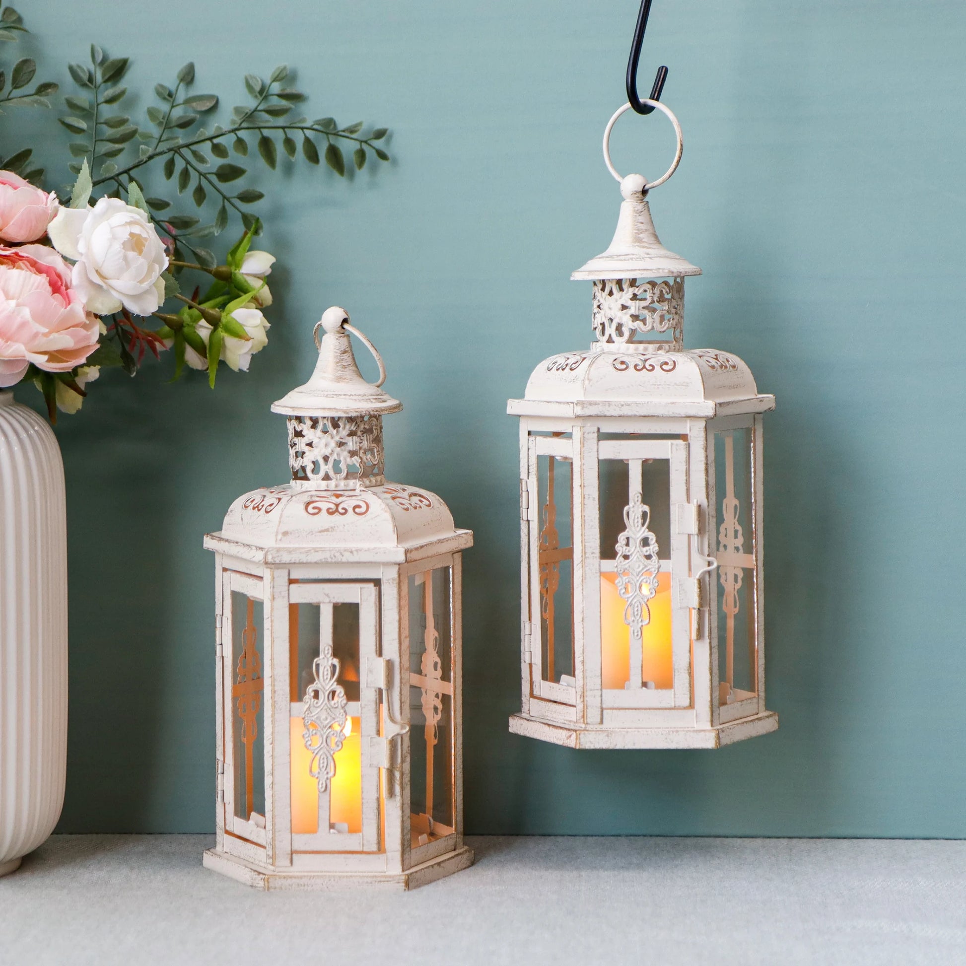outdoor lantern table